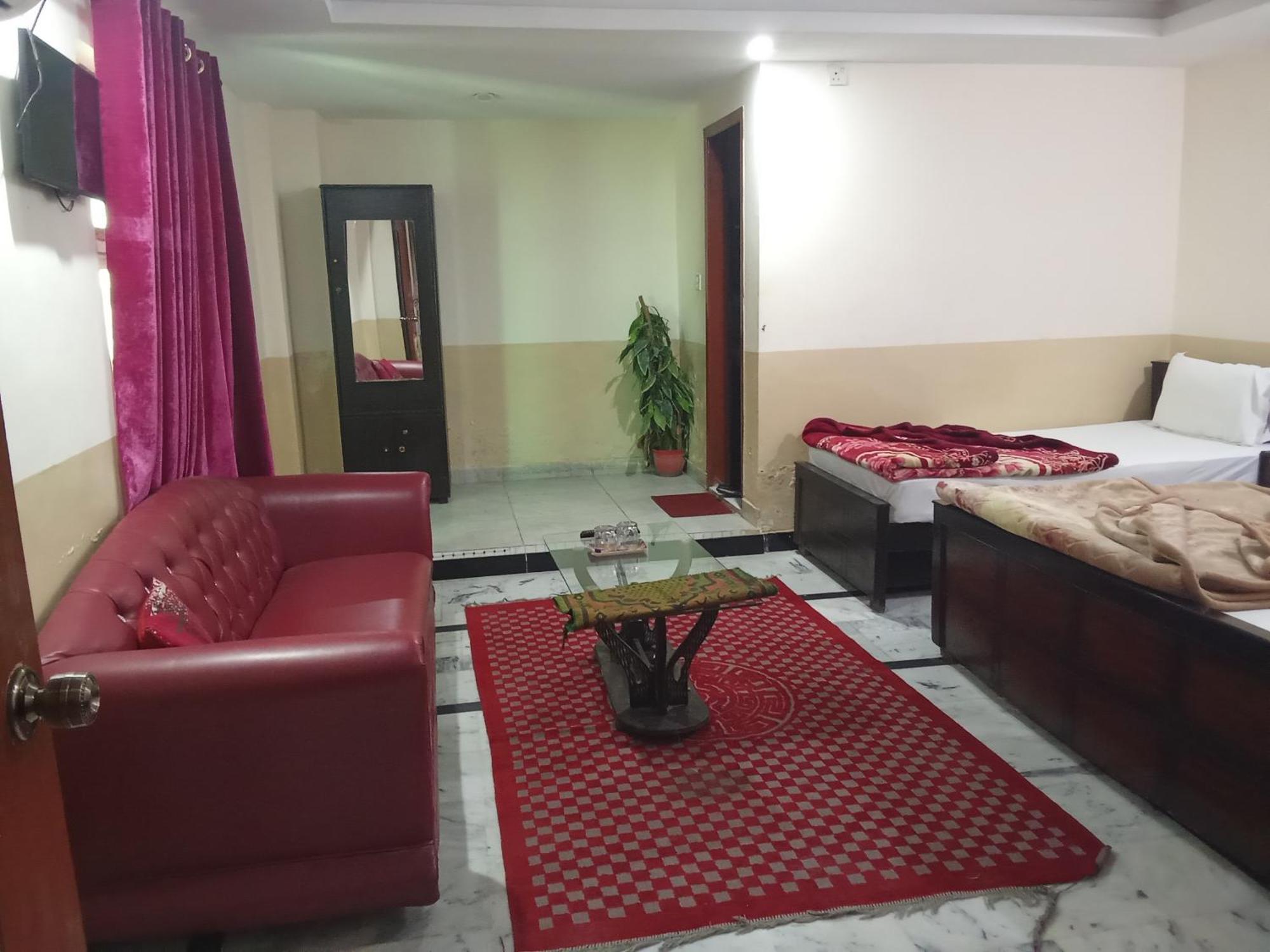 Hotel Khursheed Palace Rawalpindi Bagian luar foto